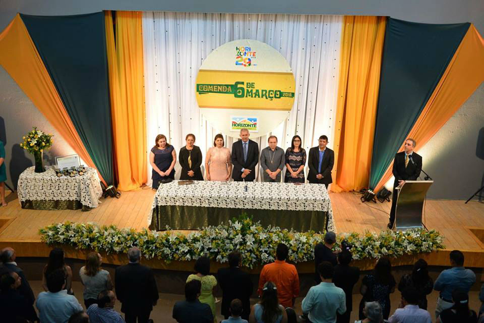 Entrega da Comenda 6 de Março de 2016 2 comenda-2