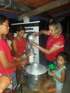 Além do prédio fixo, Cozinha Comunitária passa a funcionar de forma itinerante também 3 WhatsApp Image 2017 07 12 at 21.31.43 - Prefeitura de Horizonte