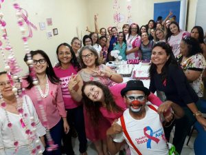 Campanha Outubro Rosa realiza momentos emocionantes com mulheres que enfrentam ou venceram o câncer de mama 1 22554907 10214428872660607 6959553796870137225 n - Prefeitura de Horizonte