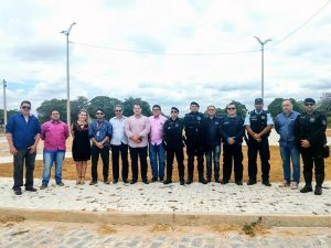 Comandante do BPRaio visita o terreno em que será construído o prédio do Batalhão em Horizonte 1 Batalhão Guarda - Prefeitura de Horizonte