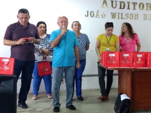 Desde o início do ano, 168 pessoas já foram beneficiadas com óculos corretivos 10 IMG 20171010 103450977 1 - Prefeitura de Horizonte