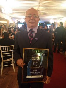 Chico César é homenageado no 30º Prêmio Melhores Prefeitos do Ceará 2 IMG 20171030 230016462 - Prefeitura de Horizonte