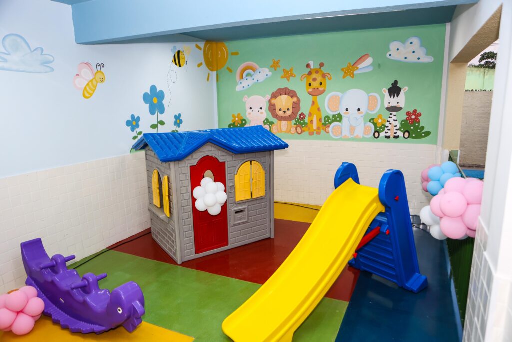 Prefeitura de Horizonte entrega reforma e ampliação do CEI Nelsa Narvilha Grendene Bartelle 2 WhatsApp Image 2025 09 29 at 11.24.46 - Prefeitura de Horizonte