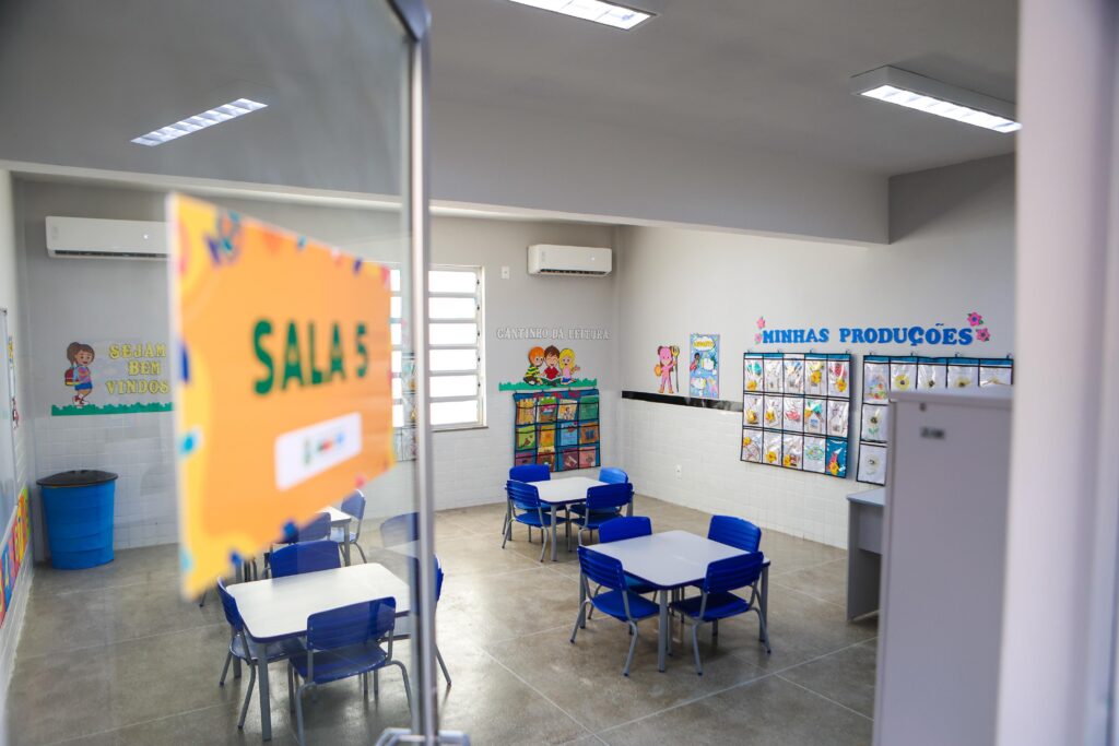Prefeitura de Horizonte entrega reforma e ampliação do CEI Nelsa Narvilha Grendene Bartelle 1 WhatsApp Image 2025 09 29 at 11.24.48 - Prefeitura de Horizonte